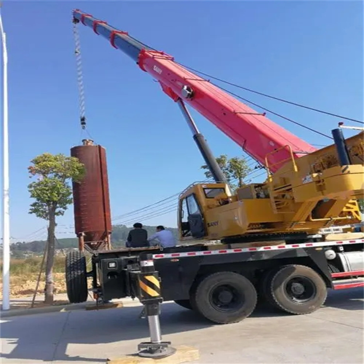 樊城专业吊车租赁多少钱