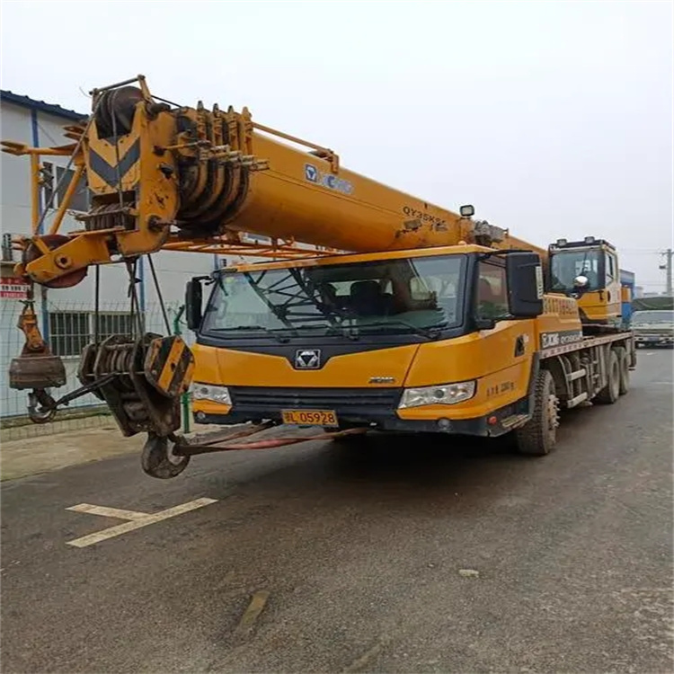 樊城吊车出租保险：全面覆盖，安全无忧