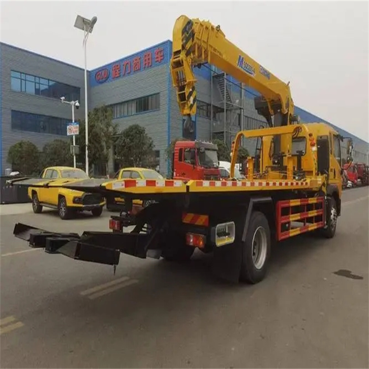 樊城附近小随车吊出租电话，轻松解决搬运烦恼