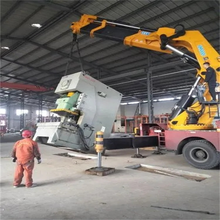 樊城80吨折臂吊车出租附近电话