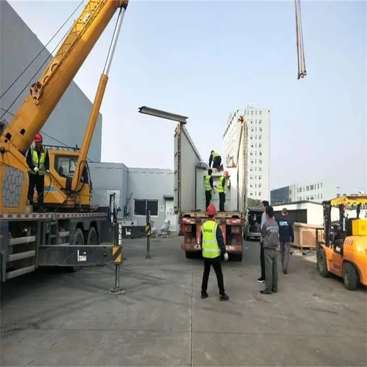 樊城如何找到附近的吊车救援服务